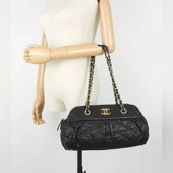 CHANEL Black Quilted Iridescent Calfskin Leather Chain Strap Bowling Bag - Picture 10 of 10
